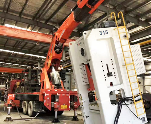 晴隆提升工作效率，选择优质折臂吊租赁服务